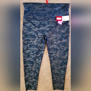 Spanx faux leather camo leggings 3X petite